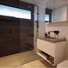 Upstairs Bathroom