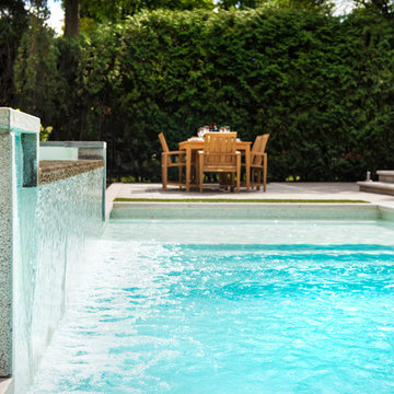 Contemporary backyard in Beaconsfield