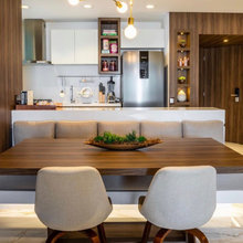 Kitchen island/banquette