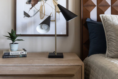 Example of a bedroom design in Phoenix