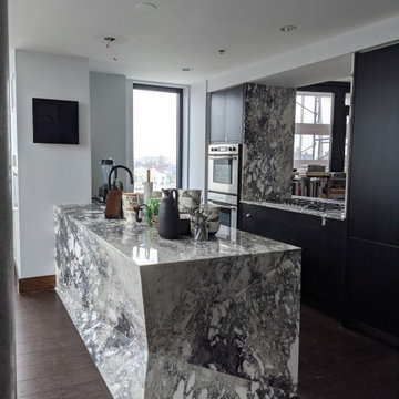 Breccia Turquoise Kitchen
