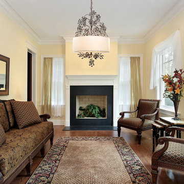 Winterberry Collection 4-Light 37" Antique Darkwood finish Chandelier