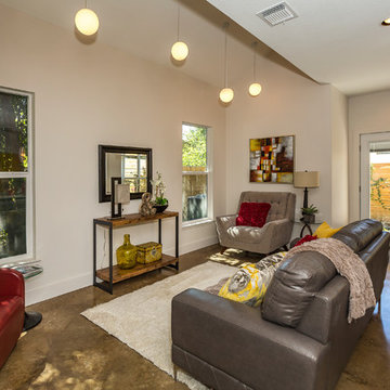 Modern + Vintage - Refugio Street Duplex - Lux Agency San Antonio