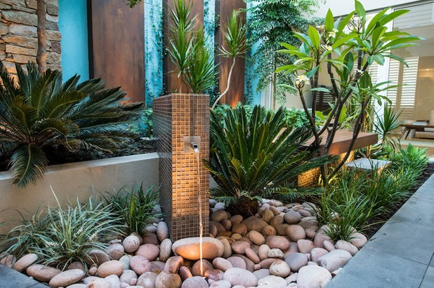 Contemporary Patio by Cultivart Landscape Design