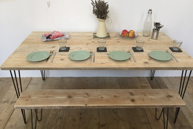 Wide Kitchen/Dining table - Light Wood