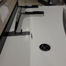 sinks and tapwear