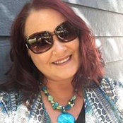 Tina Robinson's photo