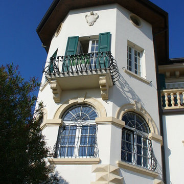 Ristrutturazione edilizia e restauro conservativo di una Villa liberty in collin