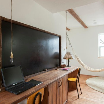 ◆16' ４世代の環をつなぐ、家族みんなで趣味が楽しめる宝箱のようなお住まい