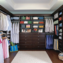 Walk-in closet