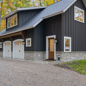 Petite Modern Farmhouse