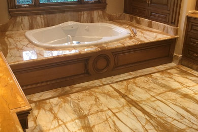 Bathroom - traditional bathroom idea in Los Angeles