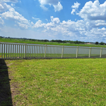 Vinyl Privacy Fence Installation – Delray Beach, Florida