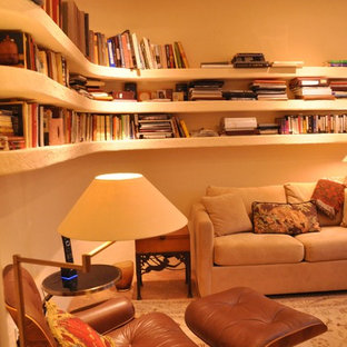 Mediterranes Wohnzimmer in Sonstige