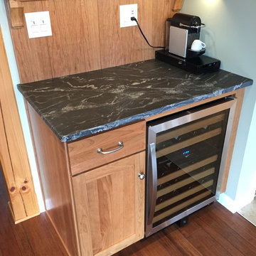 Natural Cherry with "Silver Waves" Leather Granite