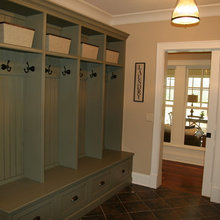 Repainting mudroom lockers