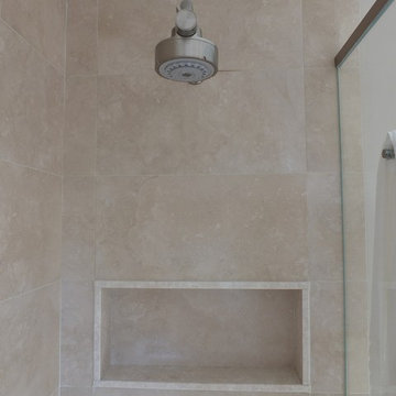 Transitional Master On-Suite