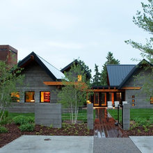 Bungalow stylings and accents