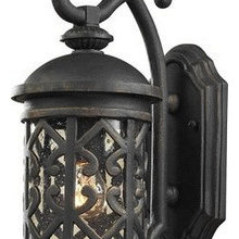 Garage doors /lighting