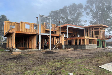 Large trendy backyard deck photo in San Francisco