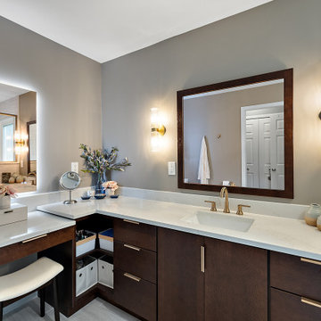 Starmark Quartersawn Tempo Primary & Main Baths in Mocha