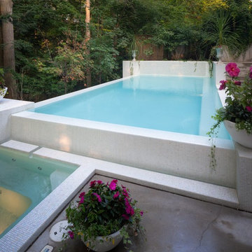 Elegant Modern Design in a Small Backyard