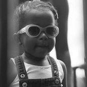 Jomo Daviss foto