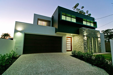 Inspiration for a modern exterior in Brisbane.