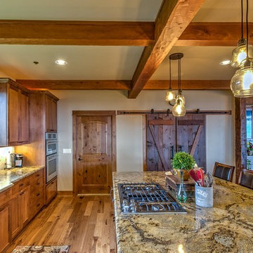 Woodland, WA Rustic Estate