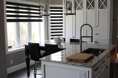 Inspiration for a contemporary home design remodel in Montreal