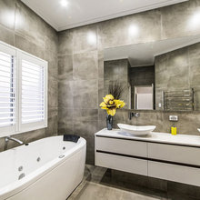 Batavia Bathroom