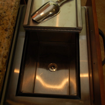 Ice drawer