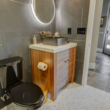 Trendy Hall Bath in Anthem Country Club