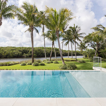 Riverhouse Residence