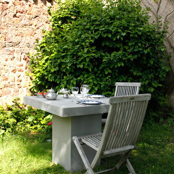 Table de repas carrée Concrete dining table
