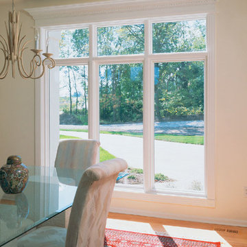 Create a better dining view with Pella® ProLine® casement windows
