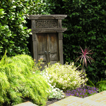Piedmont, CA Indonesian-Themed Garden Rooms