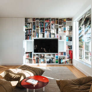 Inspiration for a contemporary living room remodel in San Francisco