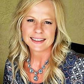 Tina Lockhart's photo