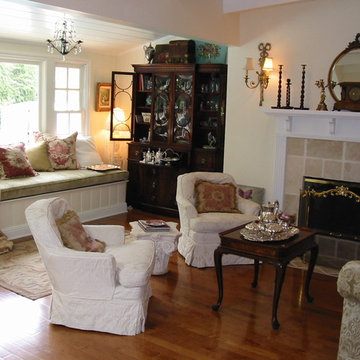 Beadboard Nantucket Country Style-Tarzana, CA