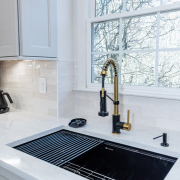 Workstation Sink with Pull-Down Faucet