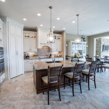 Spacious kitchen and dining