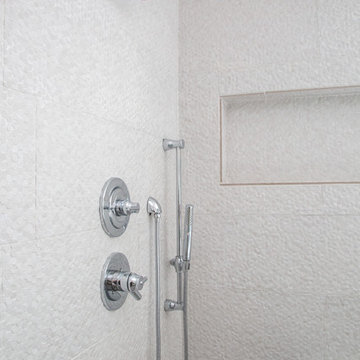 Transitional Kids Bath