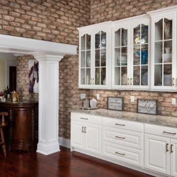 Handcrafted Colonial Lancaster Thin Brick Home - Kentucky