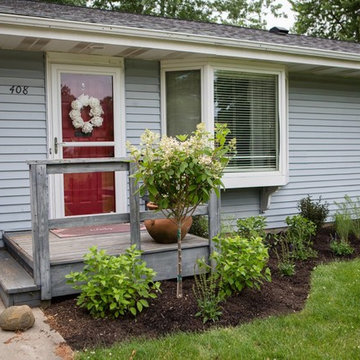 foundation planting low maintenance