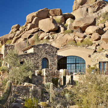 Carefree Residence