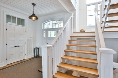 Home design - coastal home design idea in Toronto