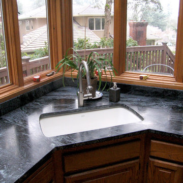 Mirasol Spider Soapstone - Lake Oswego