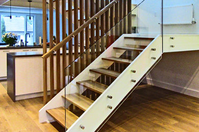 Diseño de escalera moderna extra grande