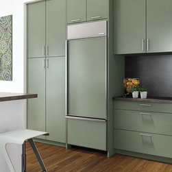 Sub-Zero 30&rdquo; built-in over-and-under refrigerator/freezer - Major Kitchen Appliances